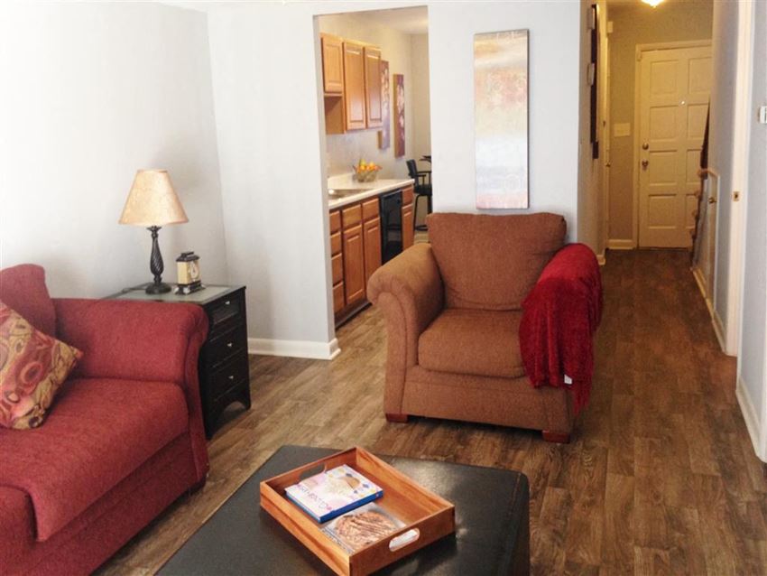 3217 Shamrock Dr 1-3 Beds Apartment for Rent - Photo Gallery