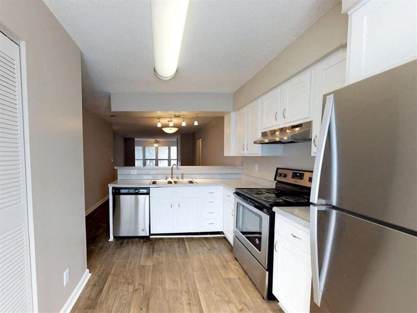 West Wind Landing Apartments, 450 Johnny Mercer Blvd, Savannah, GA RentCafe