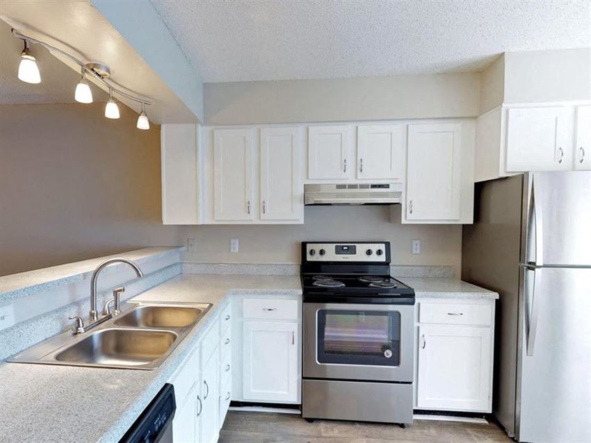 West Wind Landing Apartments, 450 Johnny Mercer Blvd, Savannah, GA RentCafe