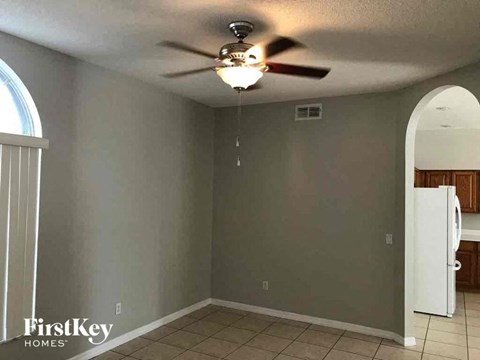 308 Forrest Crest Court 5 Beds Apartment for Rent