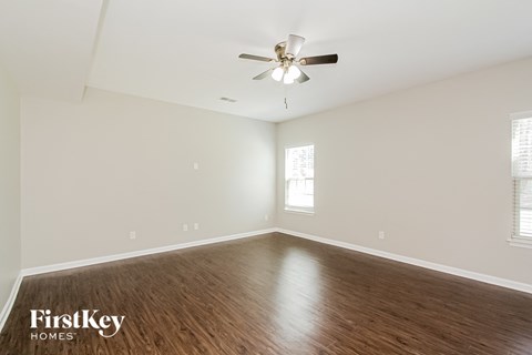 717 Rosegate Drive 3 Beds Apartment for Rent