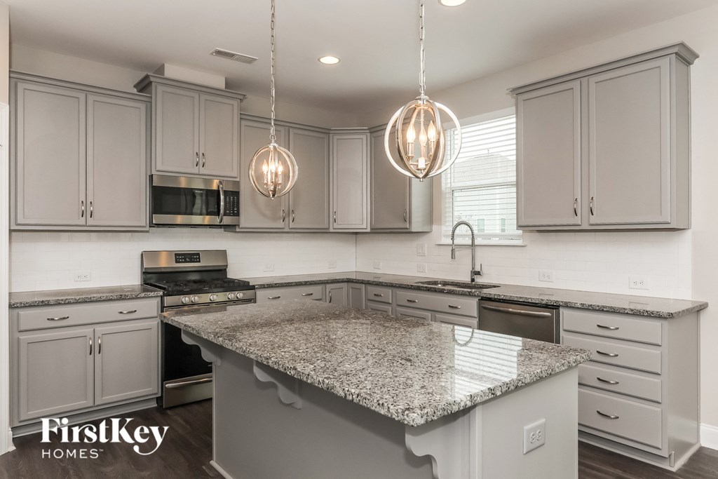 1026 Mendenhall Street Studio House for Rent - Photo Gallery 5