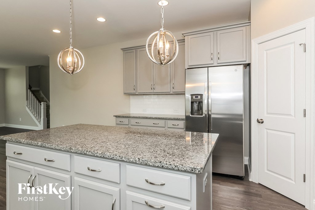 1026 Mendenhall Street Studio House for Rent - Photo Gallery 6