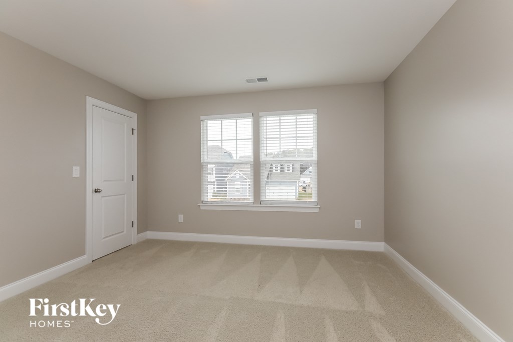 1026 Mendenhall Street Studio House for Rent - Photo Gallery 10