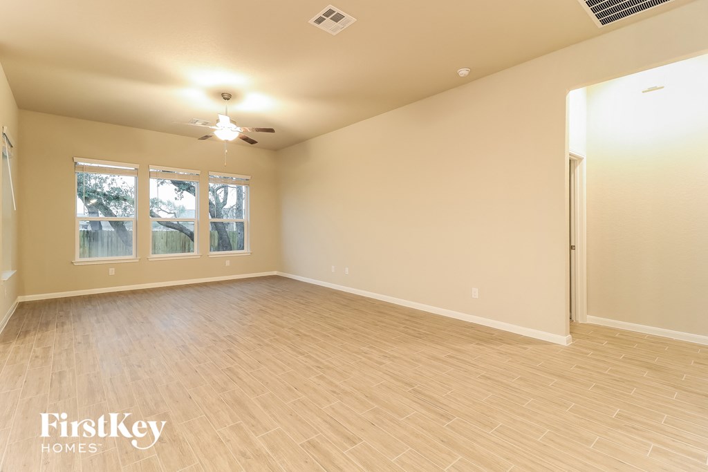 the living room is clean and ready for the family to use
