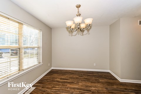 4804 Oakton Way 4 Beds Apartment for Rent