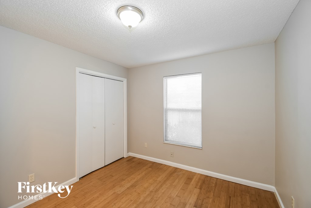 2462 Ridgecrest Avenue 4 Beds House for Rent - Photo Gallery 15