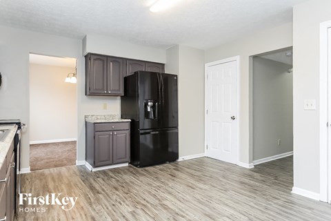 3261 Bellerive Drive 4 Beds Apartment for Rent