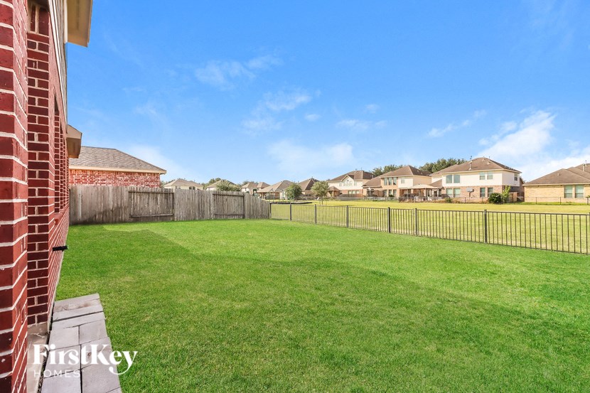 5906 Watford Bend Studio House for Rent - Photo Gallery 15