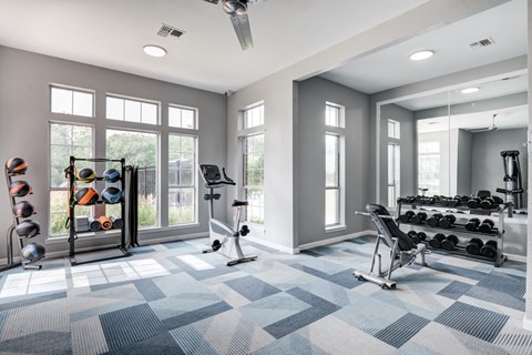 the preserve at ballantyne commons fitness room