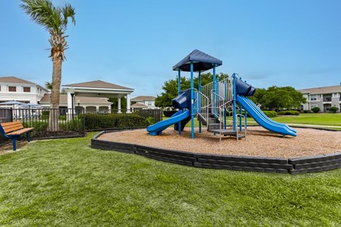 the playground at the preserve at ballantyne commons