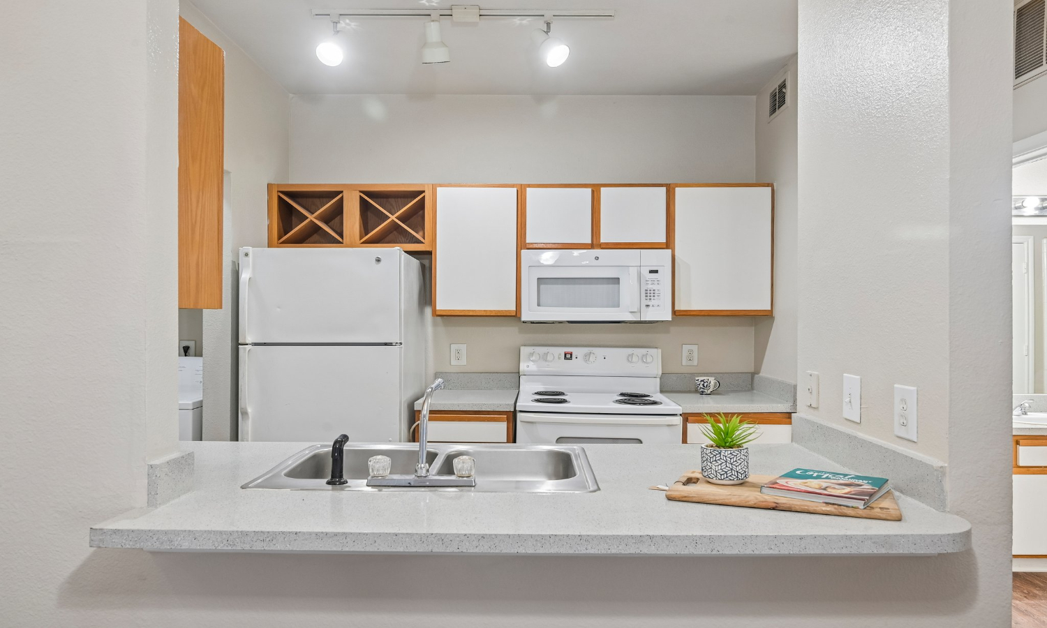 720 North Joe Wilson Road 1 Apartment for Rent