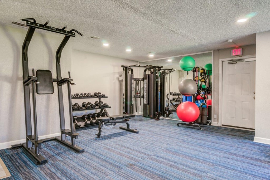the gym at the preserve apartments