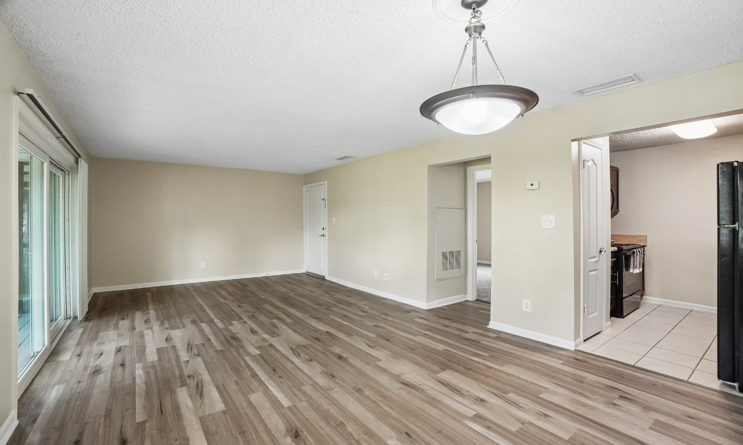 13401 Park Lake Dr Studio-2 Beds Apartment for Rent