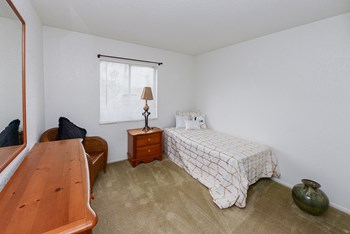 7200 Powers Avenue Studio-3 Beds Apartment for Rent - Photo Gallery 6