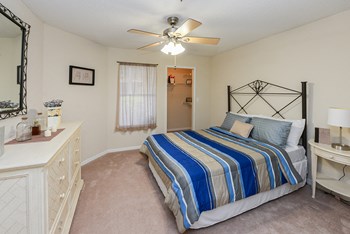 1240 Winter Garden Vineland Rd 1-3 Beds Apartment for Rent - Photo Gallery 5