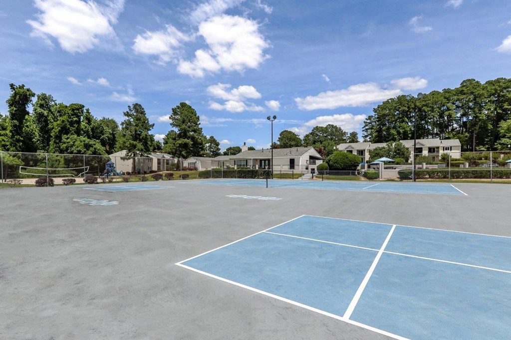 the tennis courts are available for tenants to use