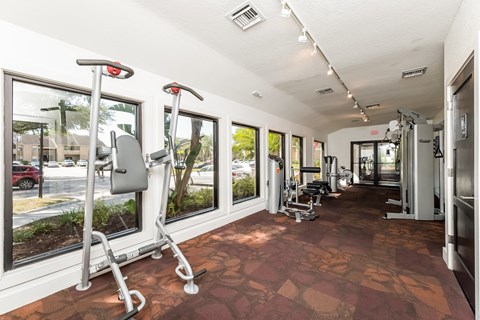 the gym at the crossings at white marsh apartments