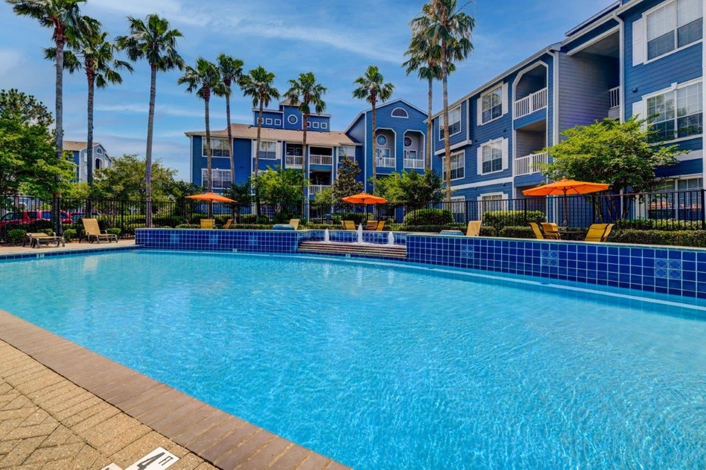 the pool at the grove resort  spa