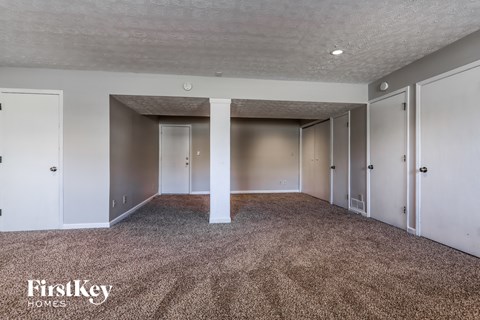 4190 Mountain Glen Trace 3 Beds Apartment for Rent