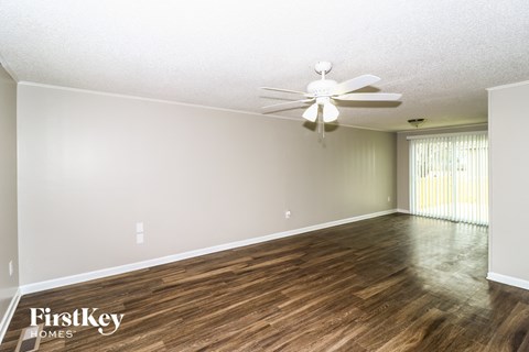 4155 Catalpa Hill Drive 3 Beds Apartment for Rent