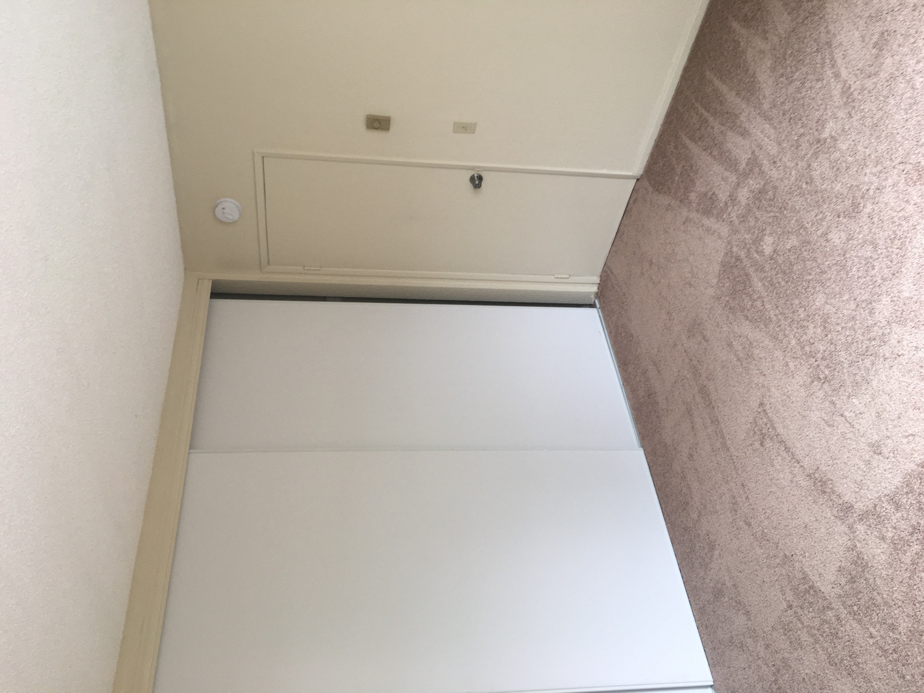 1905 E. Grand Avenue 1-2 Beds Apartment for Rent - Photo gallery 3