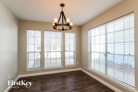 800 Charles Place 3 Beds Apartment for Rent