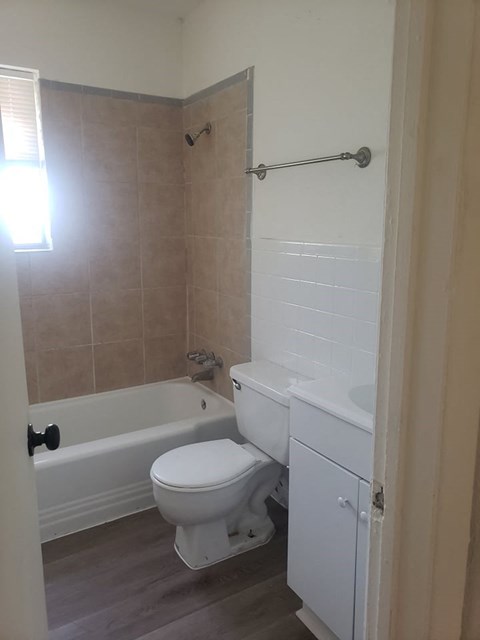 3613 Crane St 1-2 Beds Apartment for Rent - Photo Gallery 8