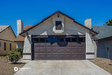 910 CLIPPER DR 3 Beds Apartment for Rent
