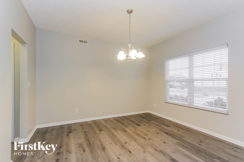 1914 Winton Drive 5 Beds House for Rent - Photo Gallery 5