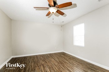 110 Stillwell Street 3 Beds House for Rent - Photo Gallery 12