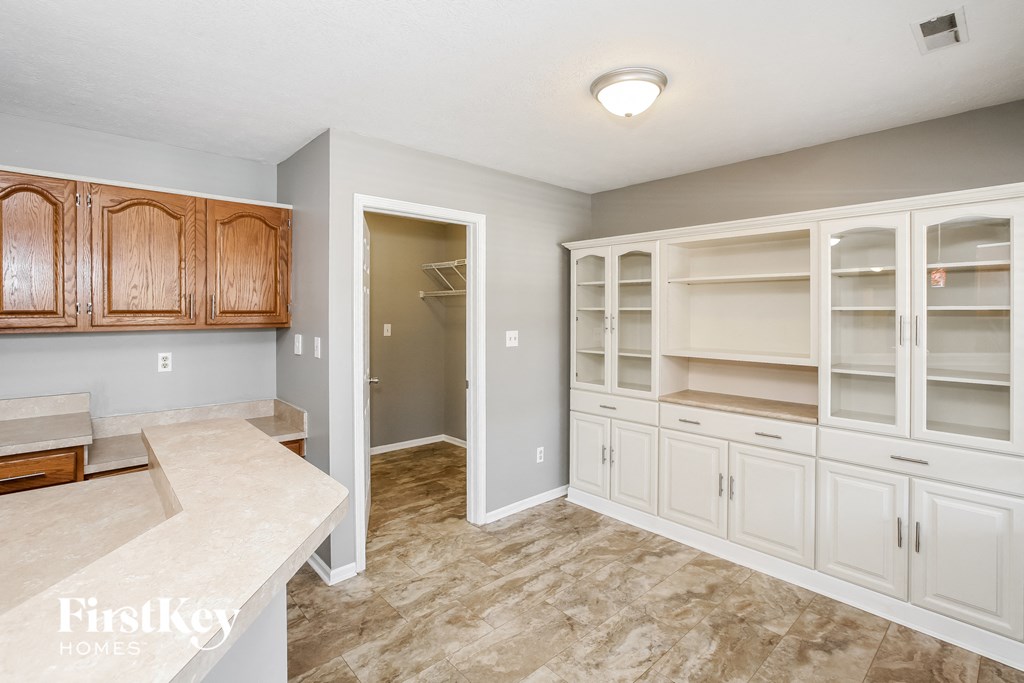 6318 Furnas Road Indianapolis, IN 46221