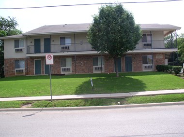 315 Bernard St. Studio Apartment for Rent