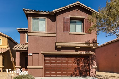 528 Brown Breeches Avenue 3 Beds Apartment for Rent