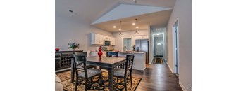 2 Bedrooms, 2 Bathrooms