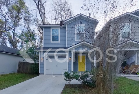 1349 Mull St 3 Beds Apartment for Rent