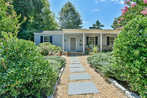2000 Lewis Mt Road 3 Beds Apartment for Rent