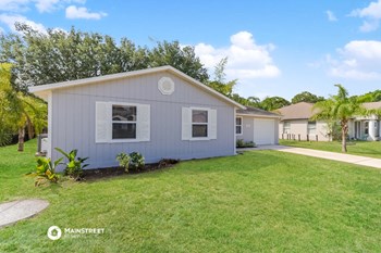 332 SW VOLTAIR TER 3 Beds House for Rent - Photo Gallery 4