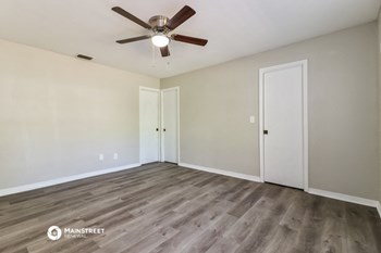 18912 FIRETHORN DR 4 Beds House for Rent - Photo Gallery 8