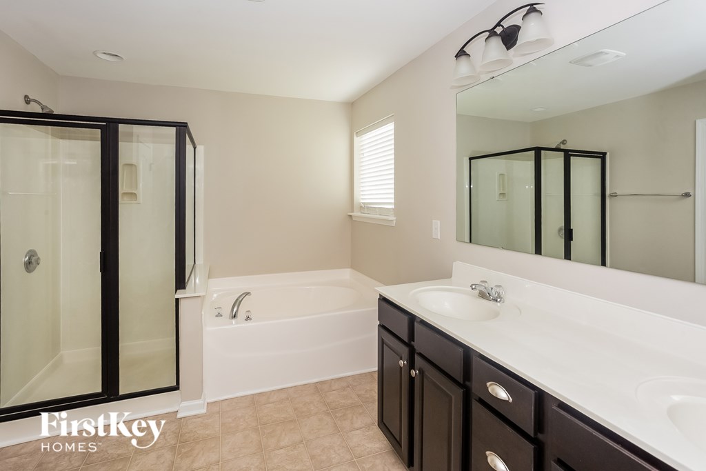 2299 Isaac Street 5 Beds House for Rent - Photo Gallery 11