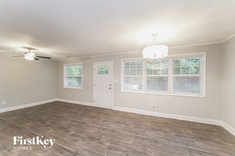 2521 Skyland Drive 3 Beds Apartment for Rent