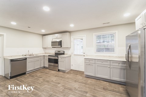 2521 Skyland Drive 3 Beds Apartment for Rent