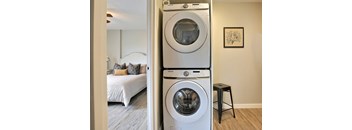 2 Bedrooms, 1.5 Bathrooms