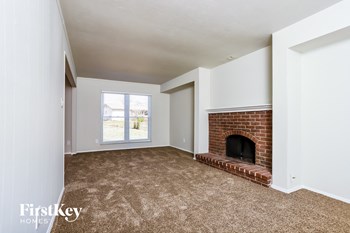 311 Croydon Lane 4 Beds House for Rent - Photo Gallery 3
