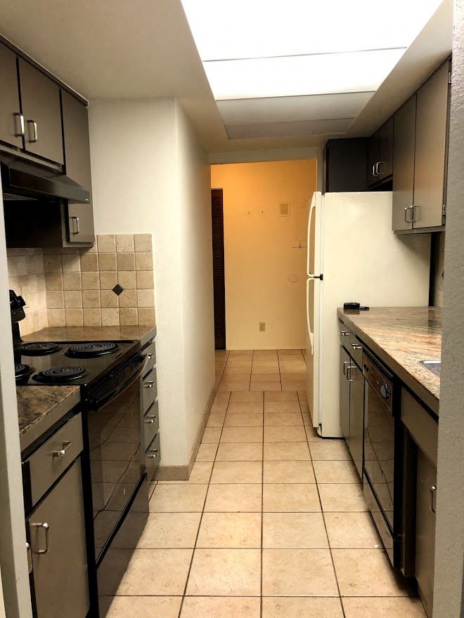 417 99th Avenue NE 2 Beds Apartment for Rent - Photo Gallery