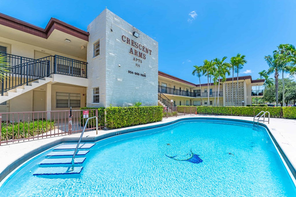 the swimming pool at the carousel hotel and spa