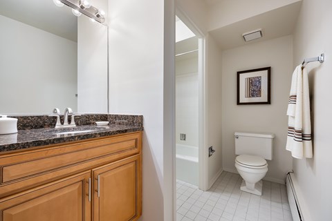 7337 Northgate Way Unit 3 Studio Apartment for Rent