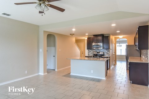 14008 Shivers Cove 5 Beds Apartment for Rent