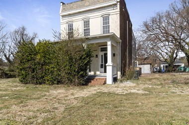1502 Williamsburg Road 3 Beds Apartment for Rent