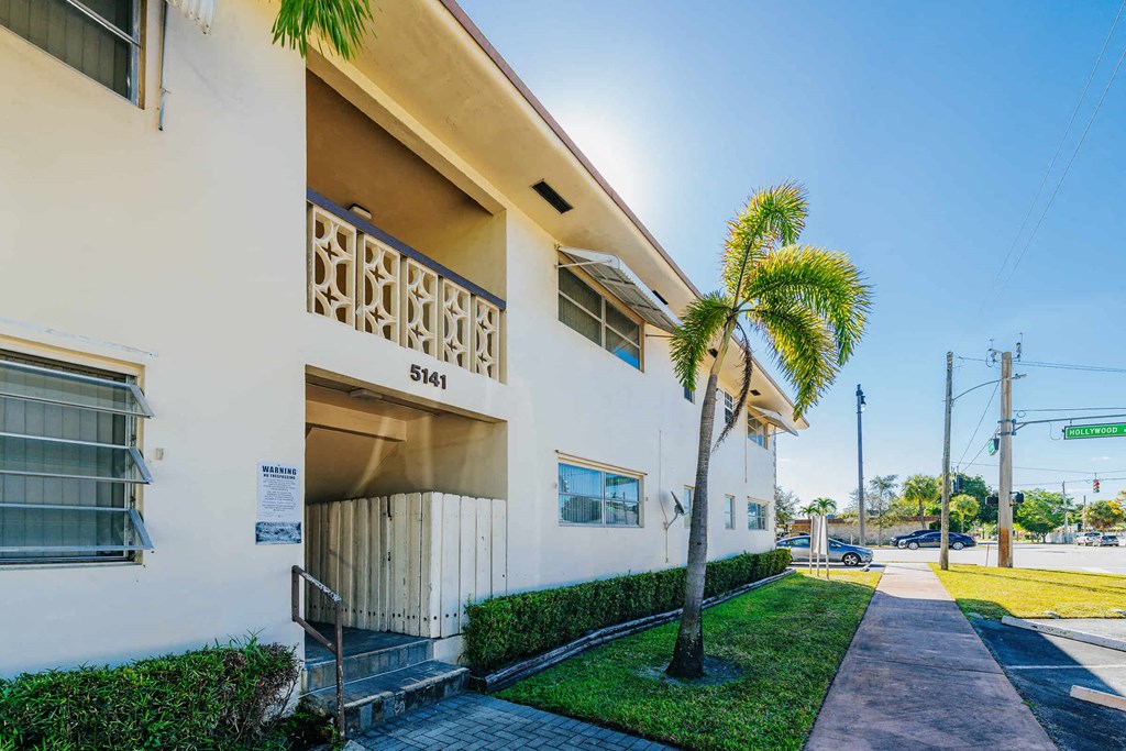 the building in which the apartment is located